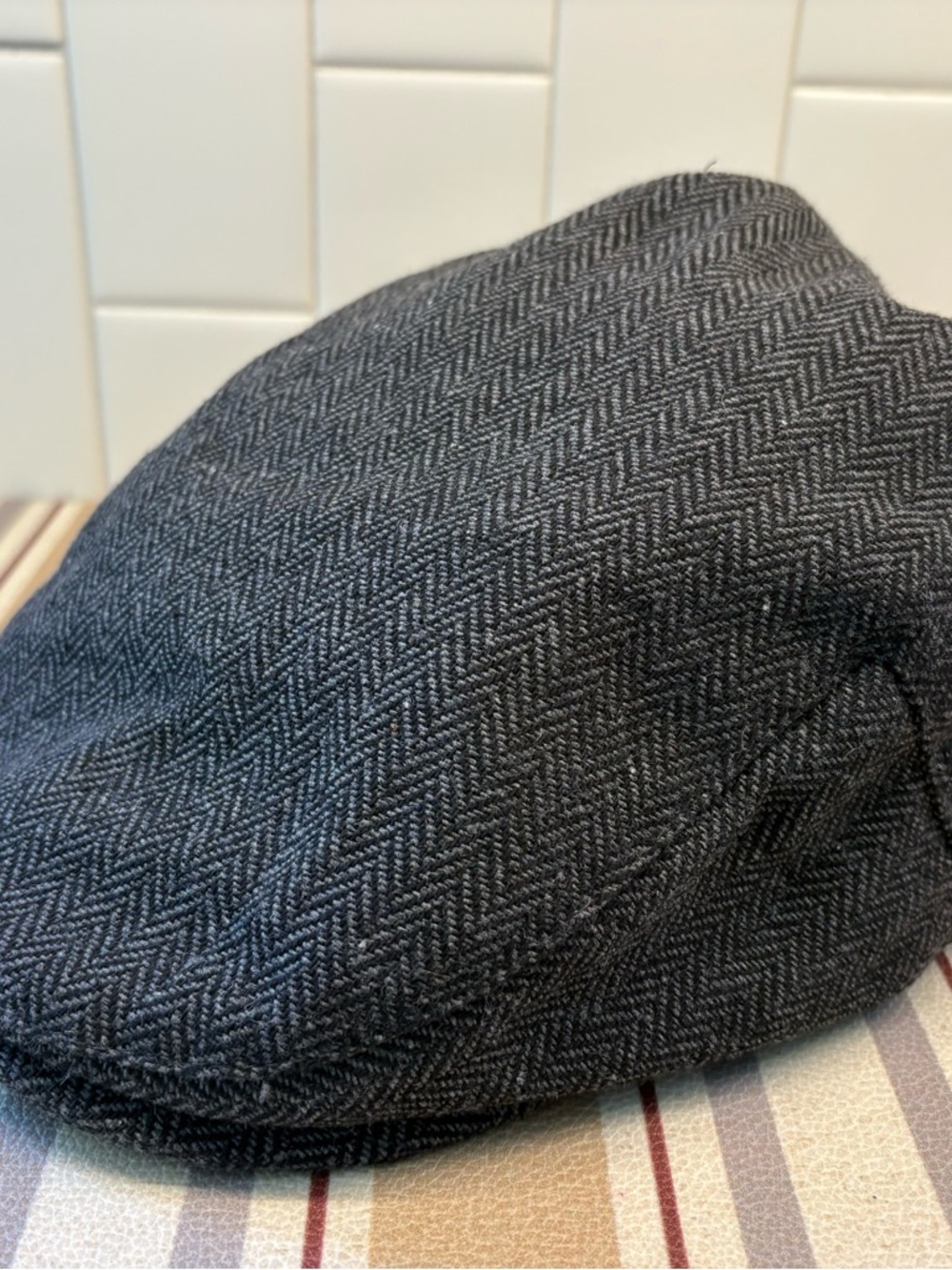 Men Herringbone Flat Cap Tweed Newsboy Ivy Hat Grey Wool Blend Driving Cap 59cm
